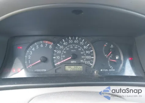 2005 Toyota Corolla Ce z USA, uszkodzony, nr VIN JTDBR32E652055962